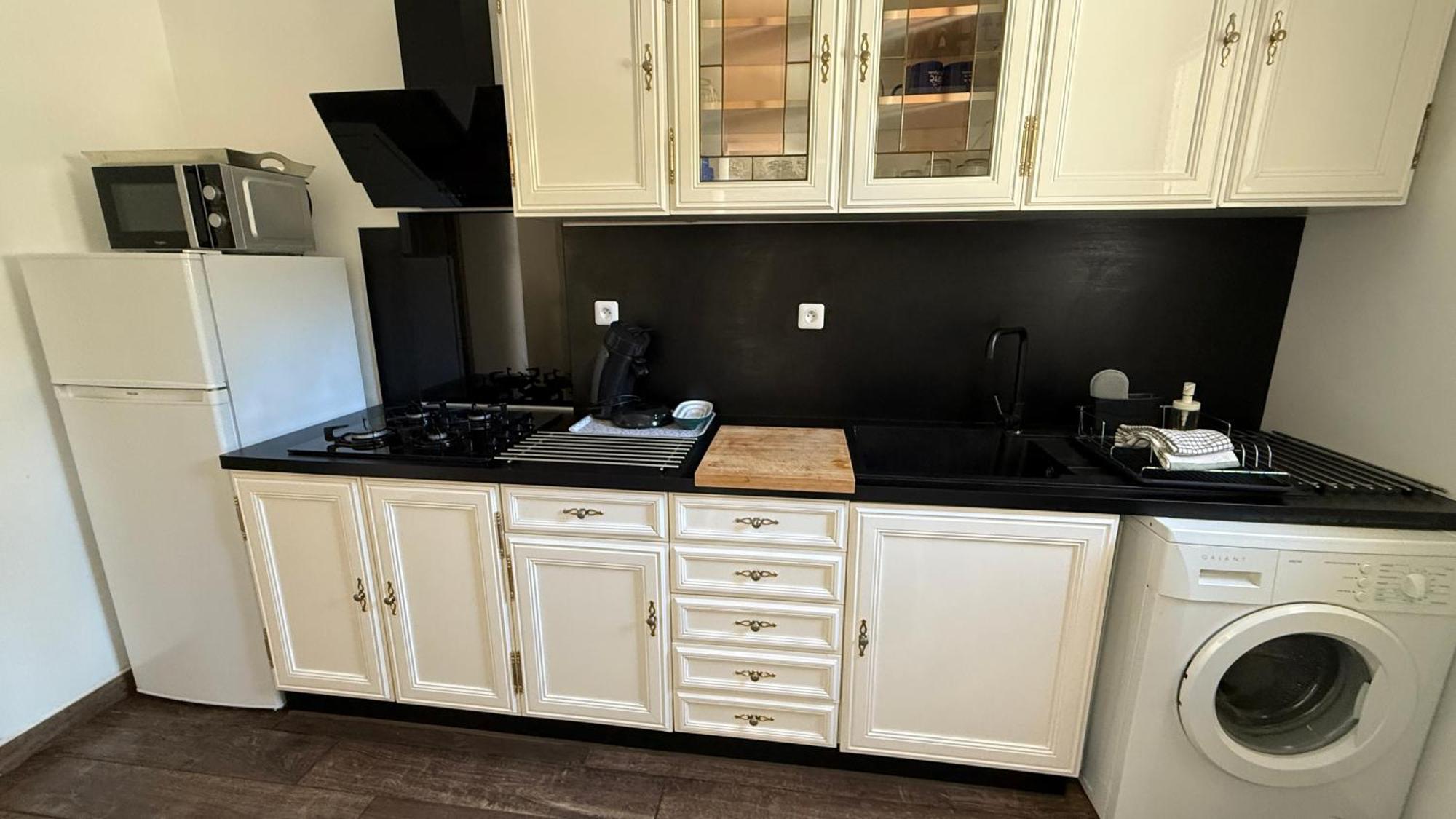 A Casa Corbaia Appartement 40 M2, Jardin Prive, Parking, Proche Centre Ville Et Mer Apartment 40 M2, Private Garden Parking Near Town Center And Sea Port And Airport Bastia  Zewnętrze zdjęcie